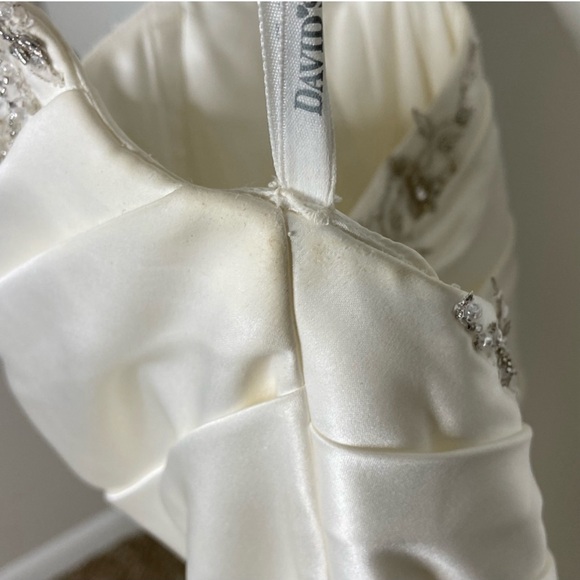 David's Bridal Strapless Wedding Dress Style WG9828 Ivory Size 8 - Picture 8 of 14